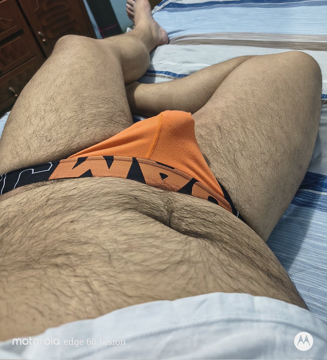 kisstian_85's tweet photo. Peludos días mi gente a iniciar la semana https://t.co/OcQlHAF3cu