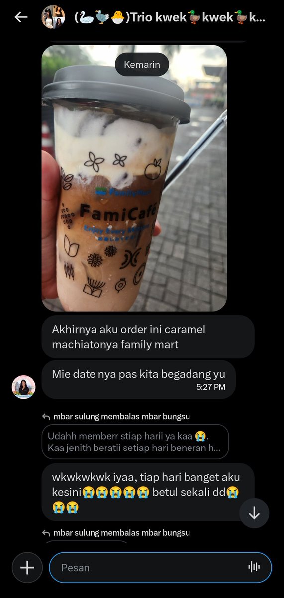 froqzen's tweet photo. Mie + coffee date ☕🍜 https://t.co/9hj9G0vvJg