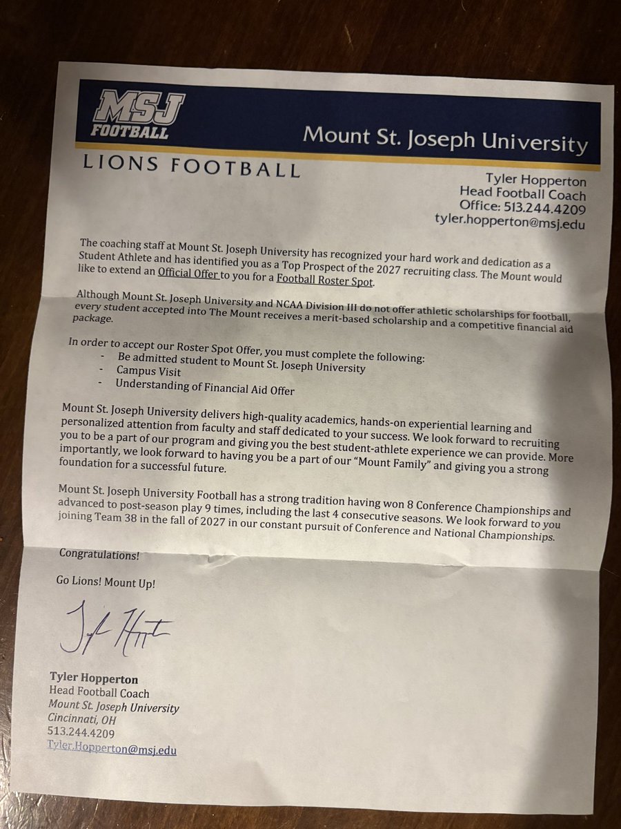 CarsonClark08's tweet photo. So extremely blessed to have received my second official offer from @MSJ_FB!!!! All glory to God! I’m so thankful for the opportunity and I’m looking forward to what is coming next! @CoachHopperton @Coachthom @coachtmsj @CooperFootball https://t.co/mcsLYqRWF4