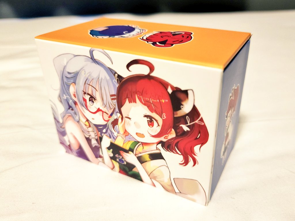 kamiga_m's tweet photo. 流離薄先生(@susukiusu)のウナきりデッキケース
気が付いたら取り置き依頼していた
内側までウナきりたっぷりの一品です
これが個人制作で保証まで付いてるというからびっくり

現地で聞かせてもらった当日までの経緯が波乱万丈すぎて大変申し訳ないけど笑った https://t.co/7glfEHvJbX