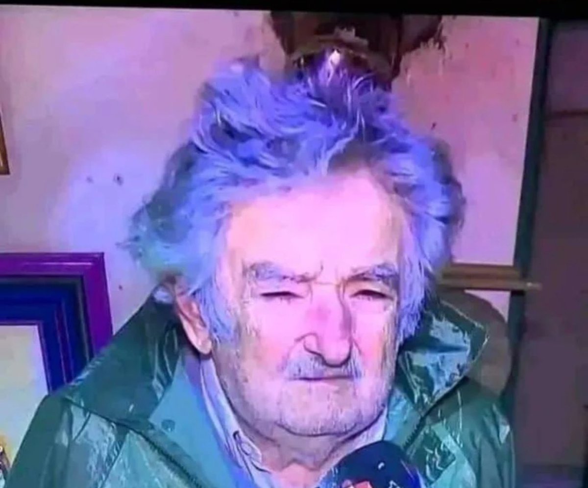 amorplanero's tweet photo. -Nadie 
-El que se levantó a preparar el Locro a las 4 https://t.co/37OjPCl1Ov