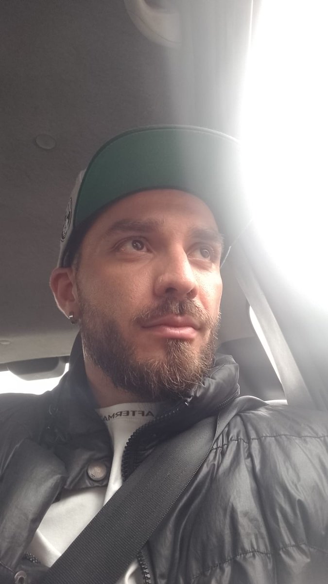 Leohomb26 tweet media