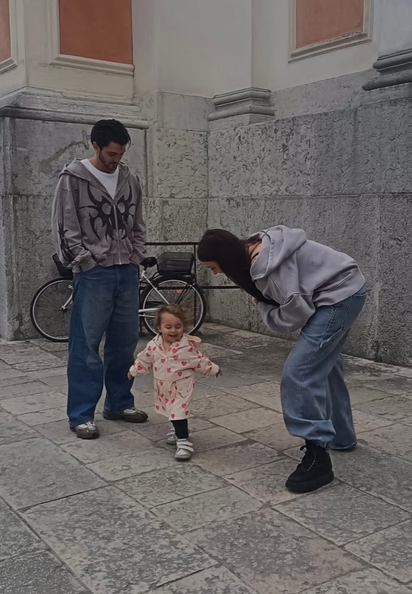 vitaminae_'s tweet photo. non ho più forze e neanche parole per descriverli MI SENTO SOLO DISPERATA😭😭😭 https://t.co/3555P42EFa