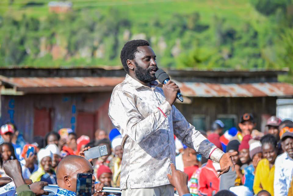 Hon. Sammy Kamau Ngotho tweet media