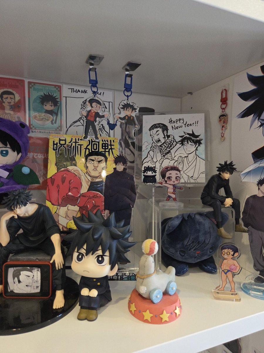 beetlethirteen's tweet photo. revamped takaba and megumi display! its expanding to a second (unfinished) shelf so ill just share this one for now https://t.co/rfKdpbOZTV