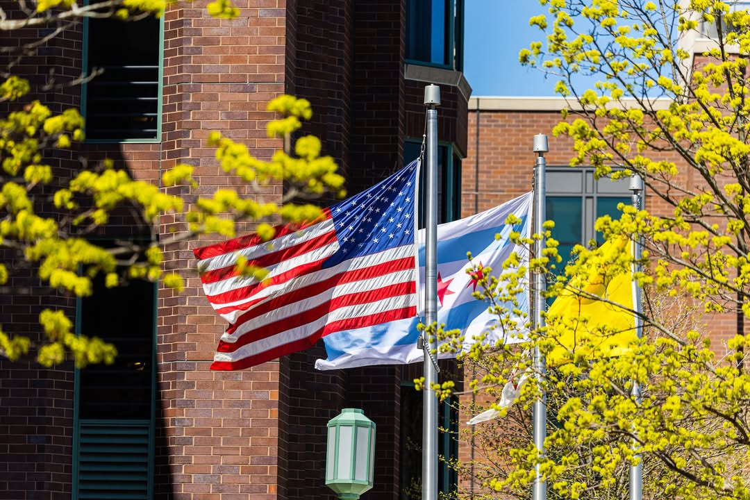 LoyolaChicago's tweet photo. This Memorial Day, we remember and honor those who gave their lives for our freedom 🇺🇸 https://t.co/LID3mrZBJq