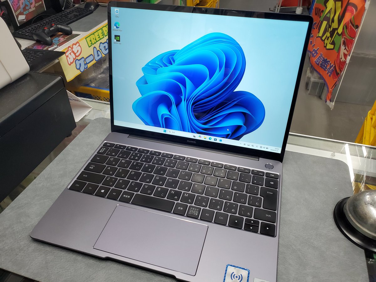 本日もご来店ありがとうございました。 HUAWEIの薄型ノート Matebook