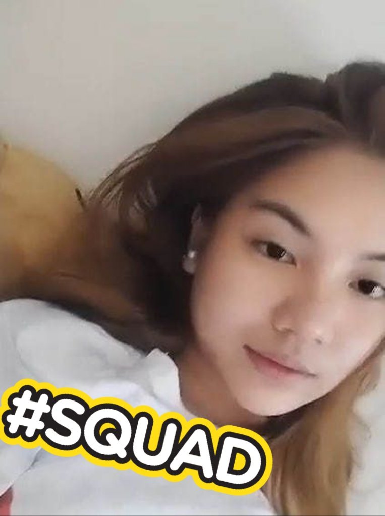 She tweet media