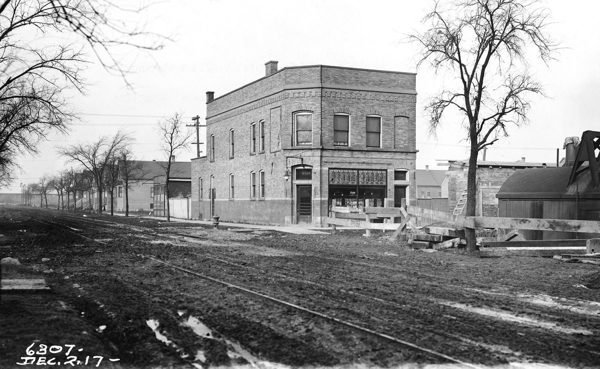 MWRDGC's tweet photo. 📷 The intersection of 104th Street and Corliss Avenue in Chicago on December 2, 1917, during work on a section of the Calumet Intercepting Sewer system.

🏠 Join us on Saturday, May 30, for the Calumet Water Reclamation Plant open house and tours: https://t.co/ctMk8R46c7 https://t.co/GhtSYHeDIf