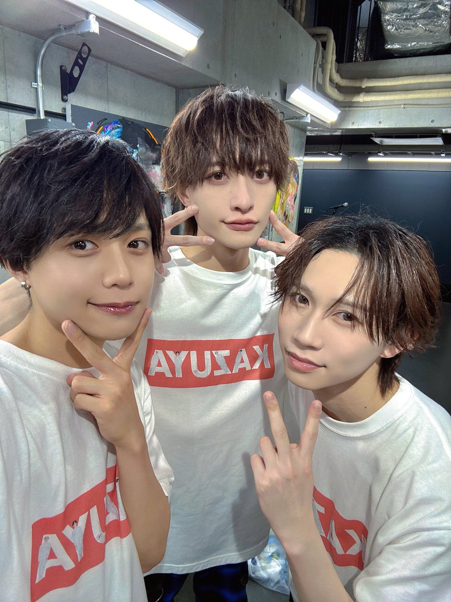 7人でライブできるの周年ライブのあと1回だけだから寂しくなるね🤯