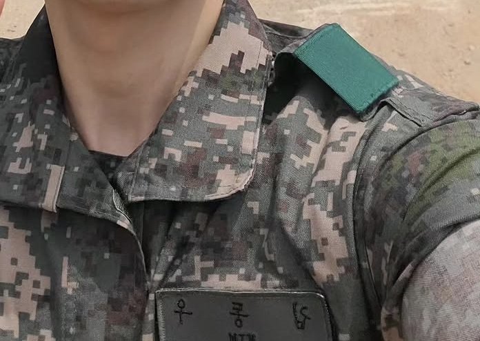 jiinsiin's tweet photo. 김동우가 분대장이라고? https://t.co/yHqEtHtQXf
