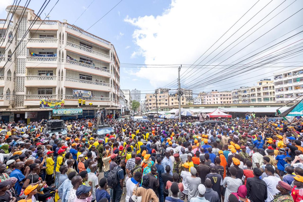 HonJNyakundi's tweet photo. Mombay City in Pictures 🔥🔥🔥

Wako ndani ya Serikali ya President William Ruto ♥️✌️ https://t.co/vkbIMga7C5
