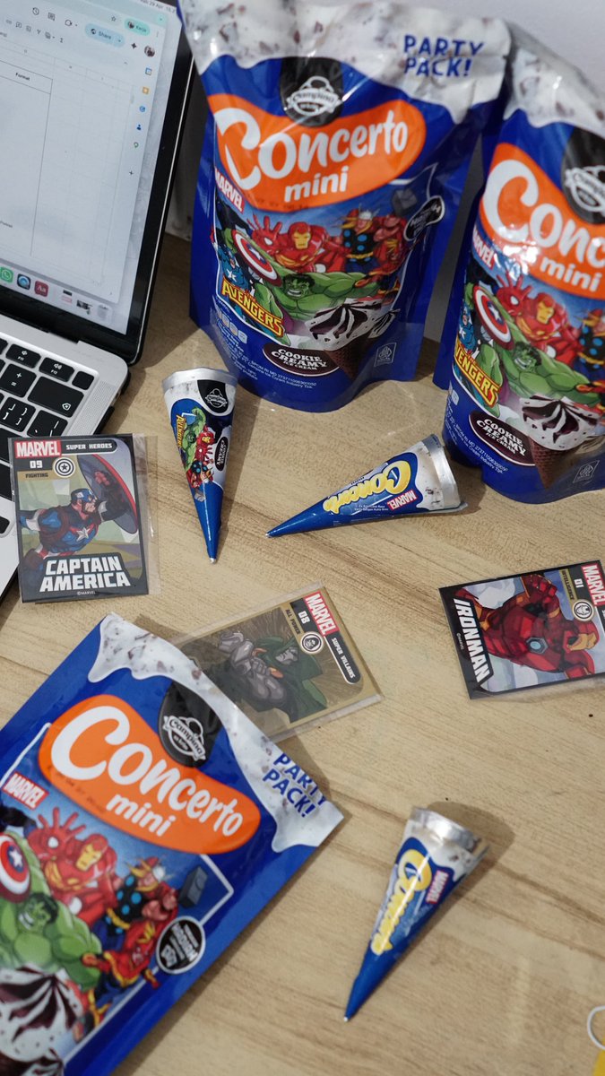 SiPalingMarvel's tweet photo. Dapatkan es krimnya di Alfamidi dan supermarket terdekat, dan buat kalian yang dapat kartu Doctor Doom, bisa menangin Marvel Figurine, cek caranya di IG concertoicecream atau @campinaicecream !

#Concertoicecram #ConcertoMiniMarvelVersus https://t.co/twrzkRvkUU