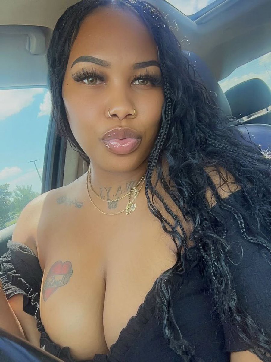 kylee adam tweet media