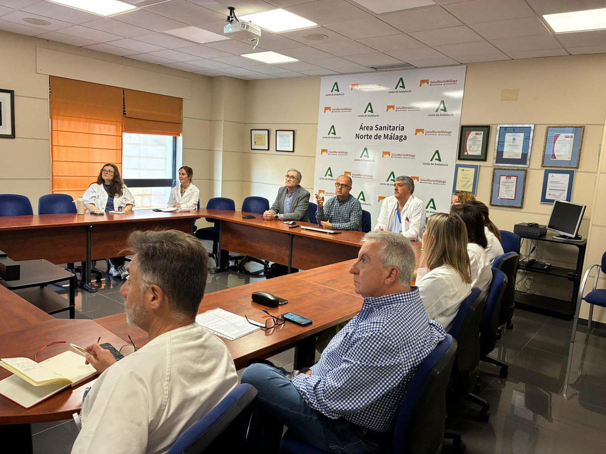 SaludNorteMalag's tweet photo. La Inspección de Servicios Sanitarios de Málaga refuerza la vigilancia y detección de enfermedades profesionales, especialmente la silicosis. La prevención y el seguimiento son fundamentales para proteger la salud en el entorno laboral.
#SaludLaboral #Silicosis #Prevención https://t.co/jQ721Q6spE