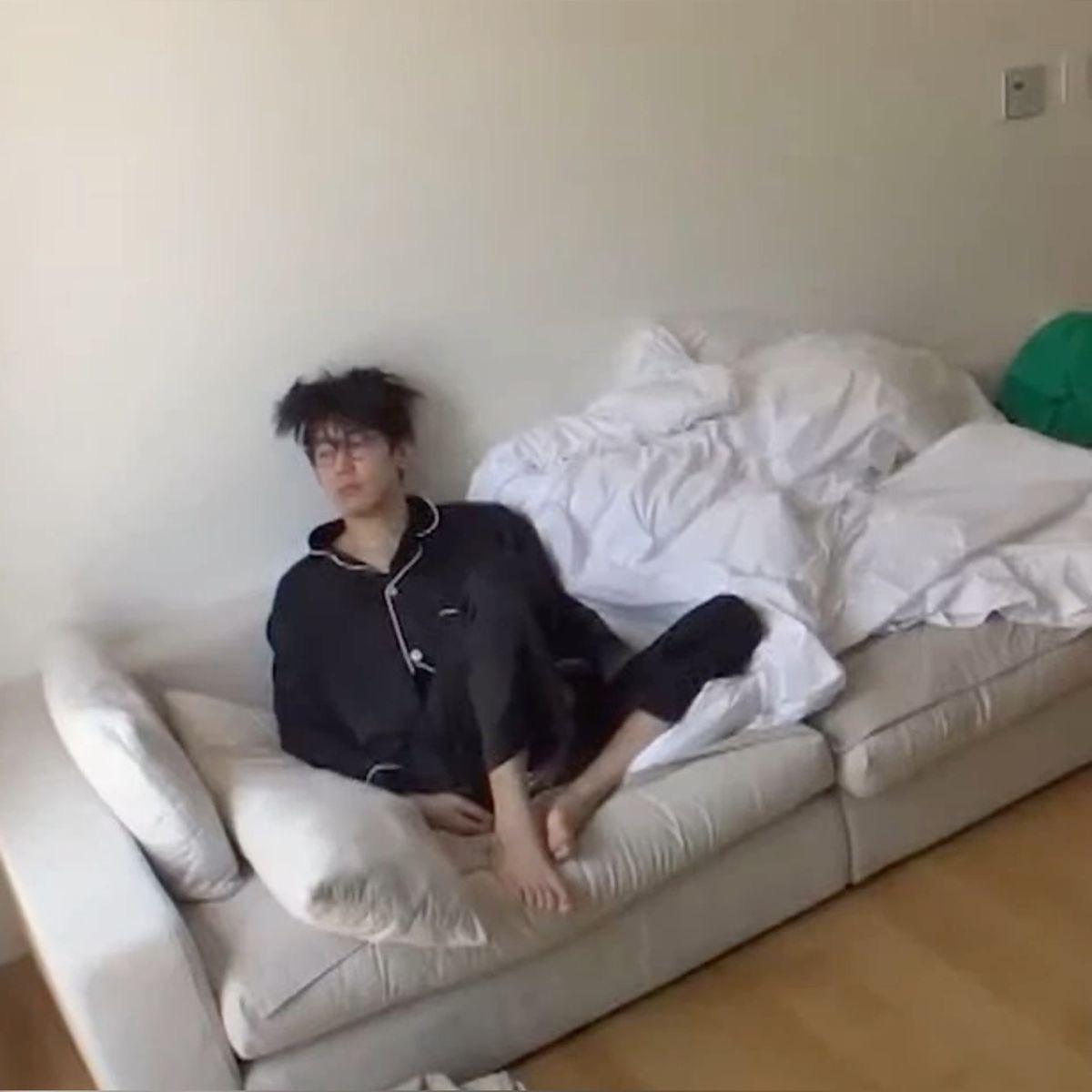 전원우밥먹어 tweet media