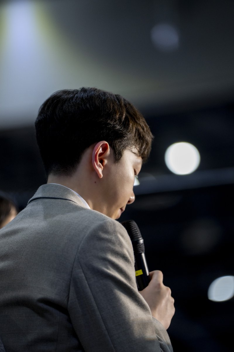 김구름 tweet media