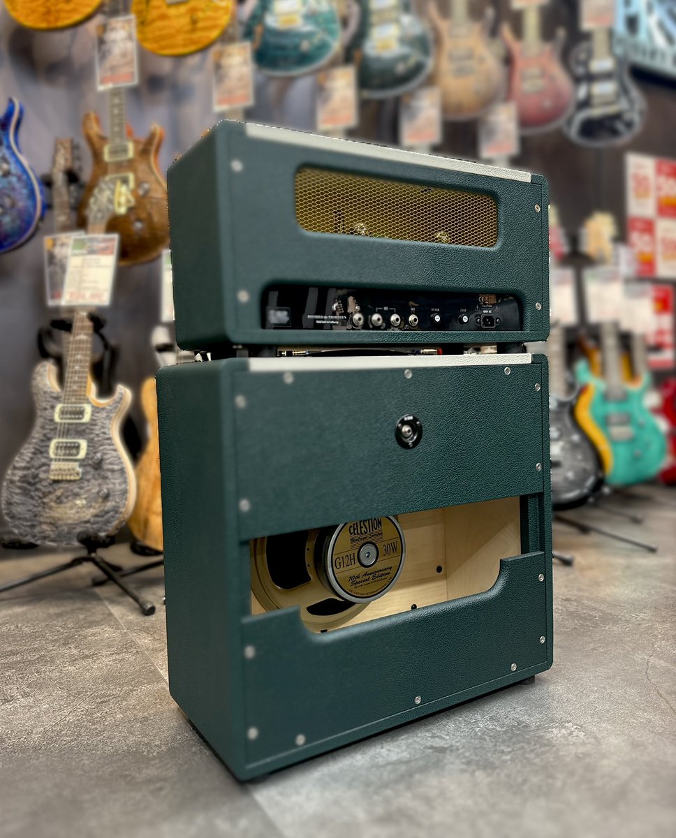 ikeberevole's tweet photo. 【#リボレ秋葉原 アンプフロア】
⭐︎Divided by 13 Amplifiers⭐︎
【÷13】の称号に宿る唯一無二のサウンド

トップギタリスト達が使い続ける訳がある。バイト感が強いロックなサウンドをお試し下さい！
#Dividedby13  #JRT915 Head+1x12f
［British Green,Ivory V］

▶️【https://t.co/E12gVeixKs】 https://t.co/UKCkAIWYcH