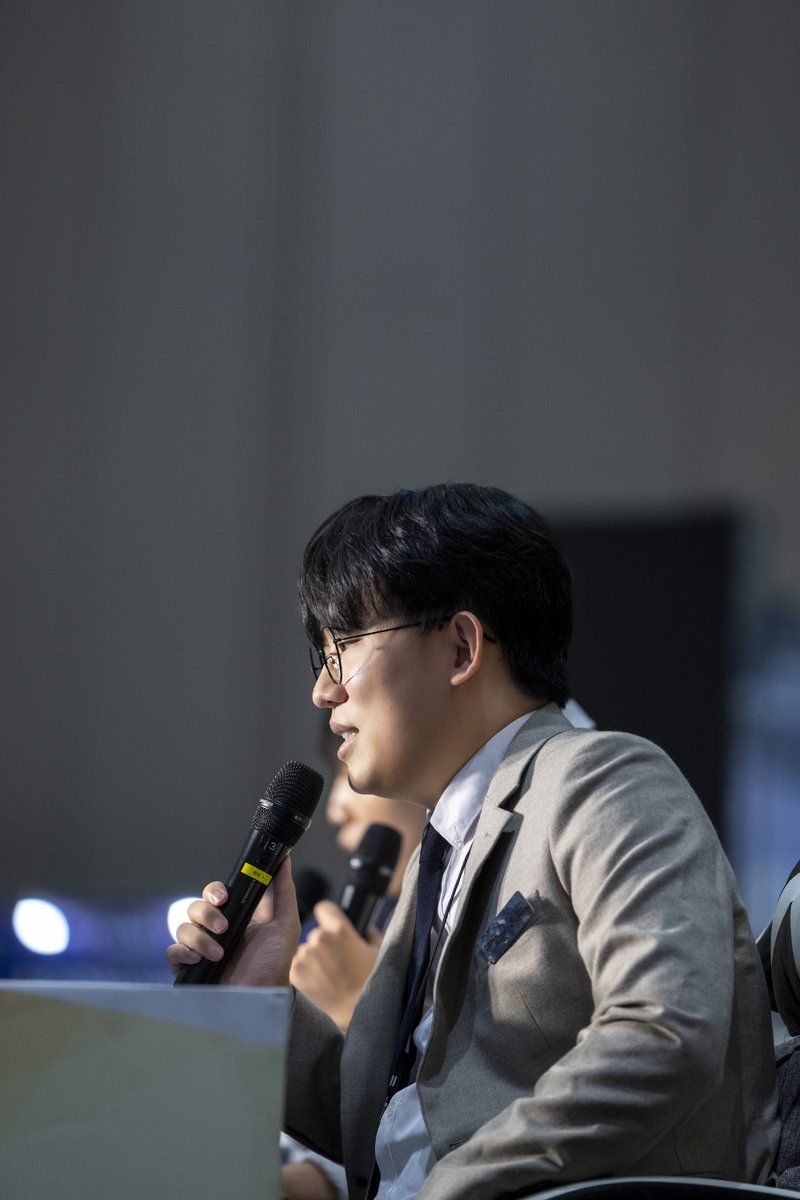 김구름 tweet media