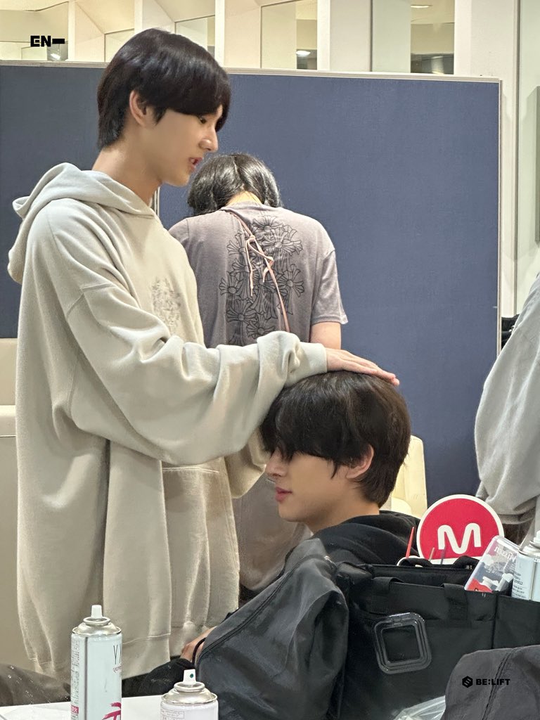 Babe심 tweet media