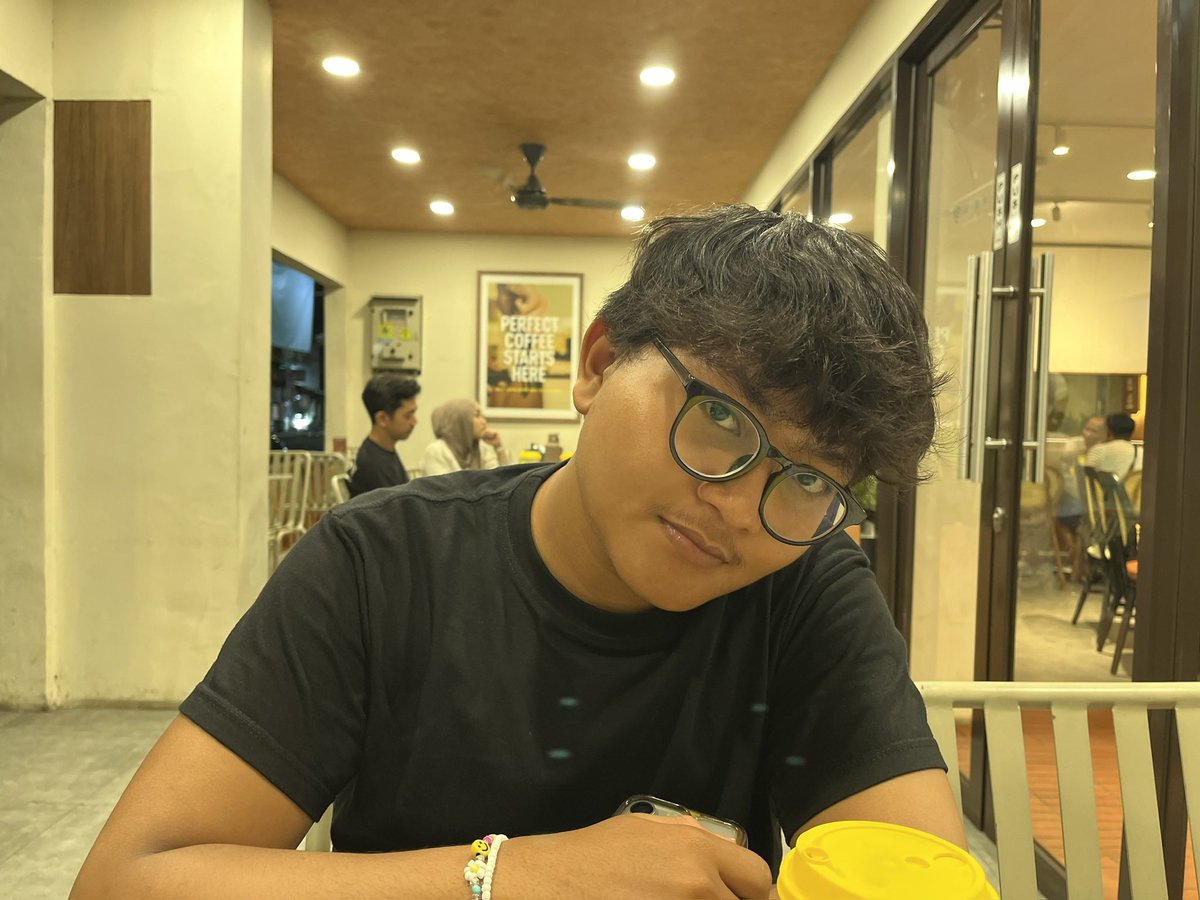 adelia ha tweet media