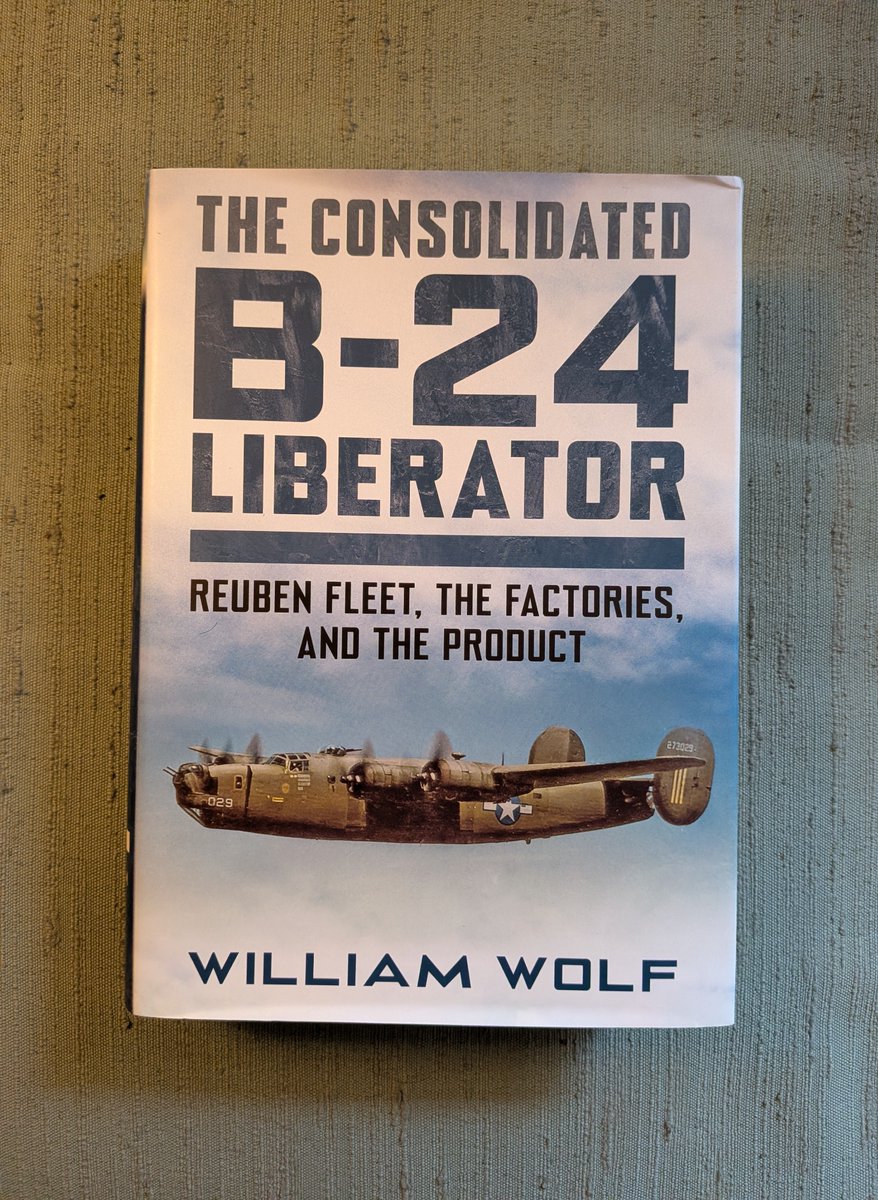 MartinKoenigsb2's tweet photo. ou could have knocked me down with a feather!! - the Mailman delivered!! Gotta get reading right away! #WhatAreYouReading #BookReviews #20thCenturyHistory #MilitaryHistory #AvGeek #AviationHistory #AmericanHistory #USAAC #LongRangeBomber #MaritimePatrol @USAS_WW1 @FonthillMedia https://t.co/HXsupQtn42