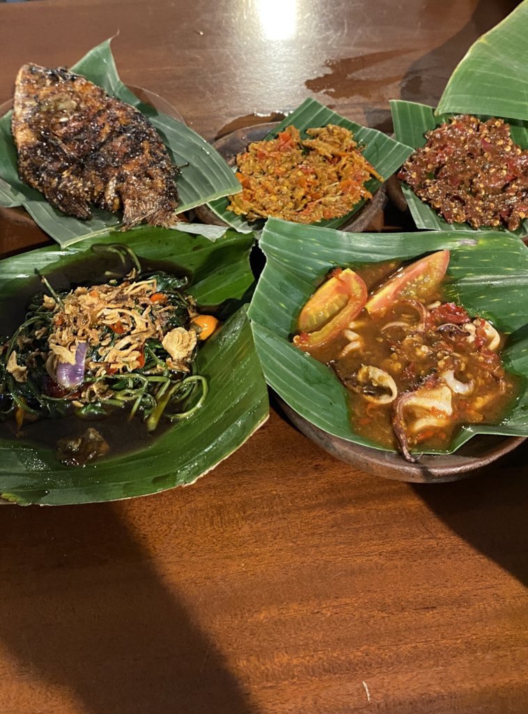 5trawberrymoon's tweet photo. Pap mam yg ada digaleri 🤤 https://t.co/N6vIATwTHk