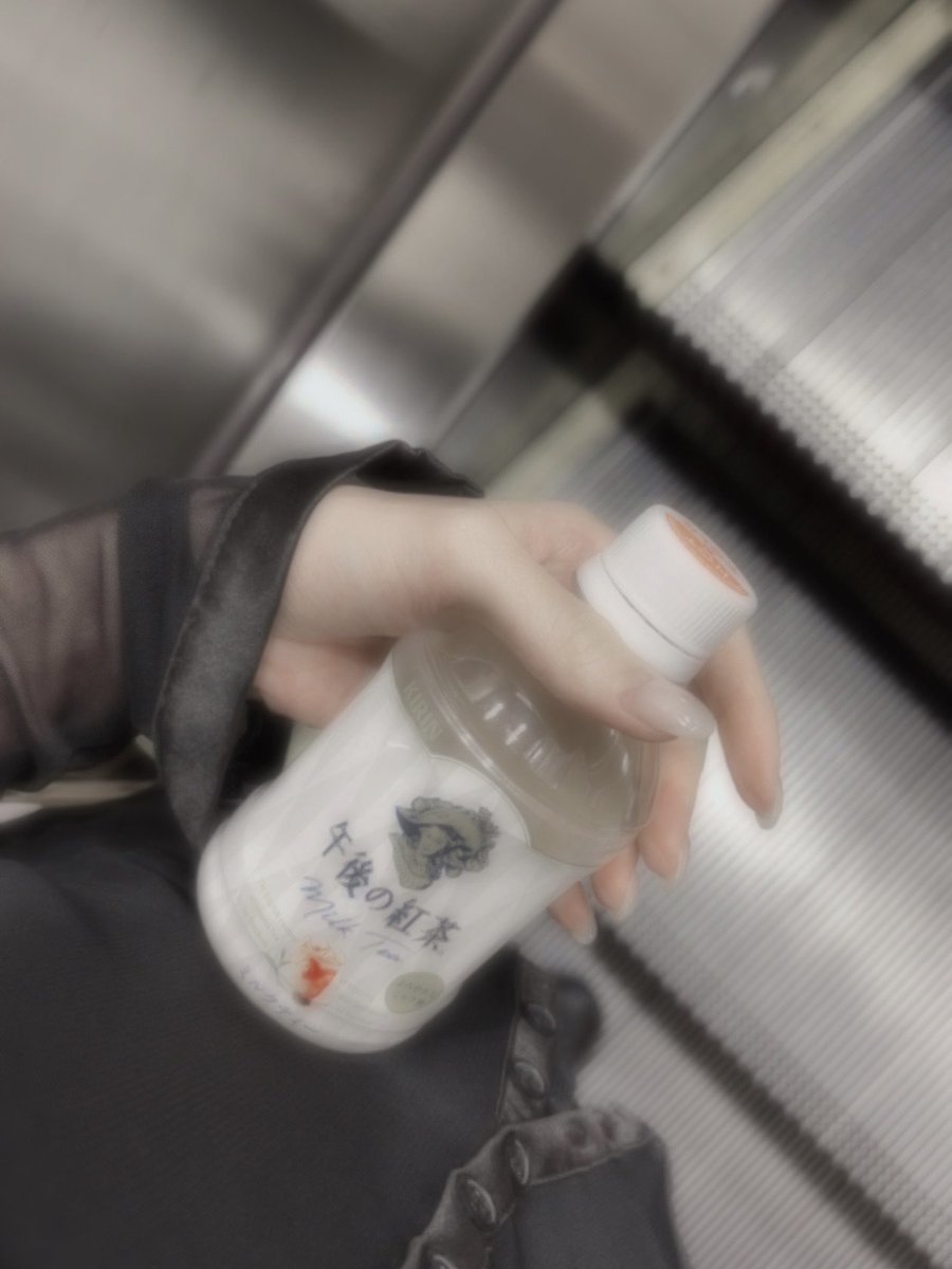 潤花 tweet media