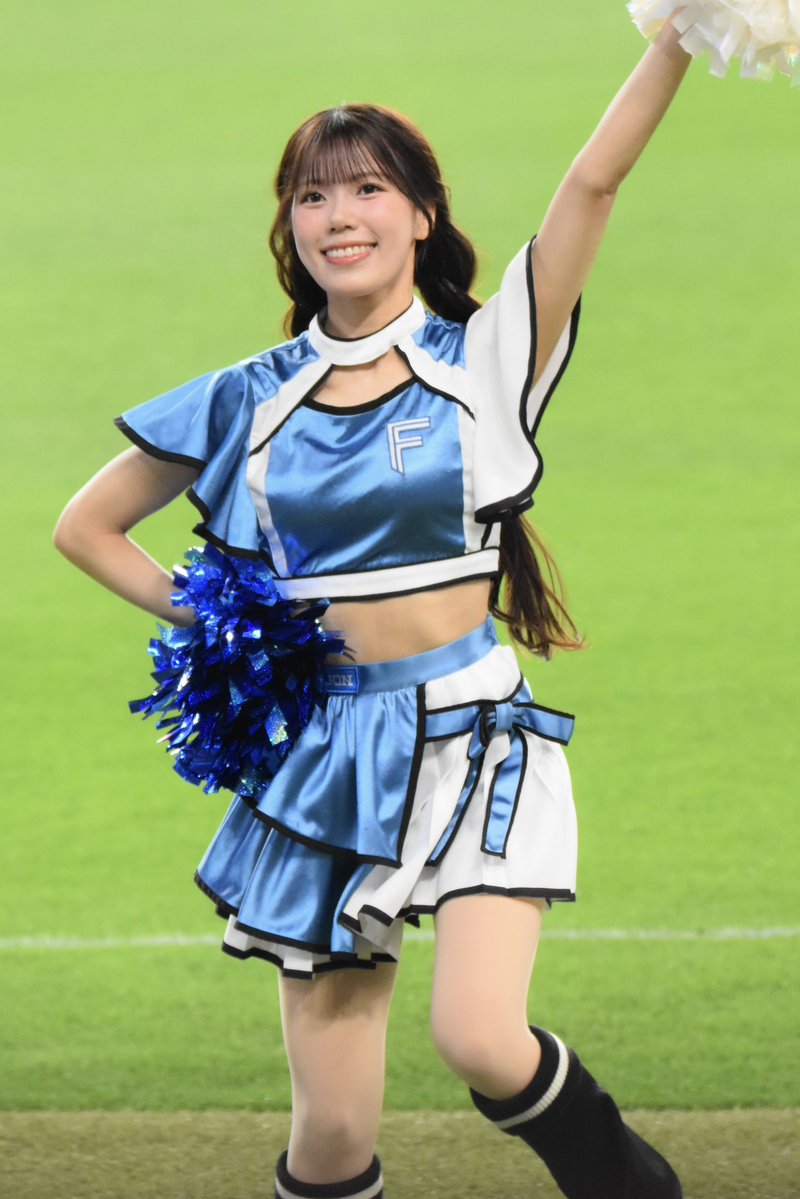 momo tweet media