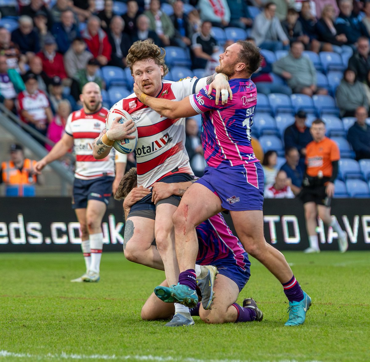 HurricanesRLFC's tweet photo. 📸 A big thanks to Jane Henthorn for her fantastic snaps of the Canes lads in action against @Roughyeds on Sunday!

#ASTORMISCOMING https://t.co/9i2cziR54z