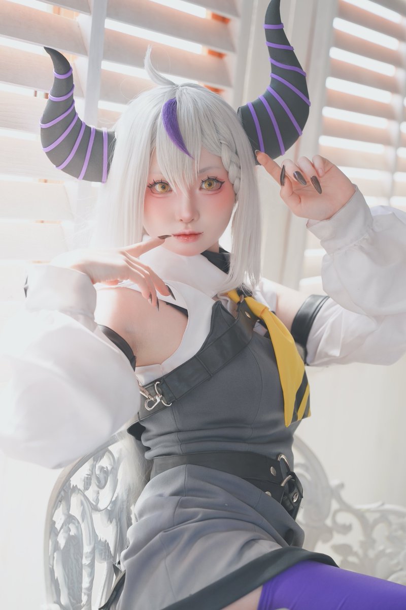 ♥むっち♥ ♡♬.*゜様 えるかさんのラプ様だぁ～！！ 今日はとってもめでたい日だね！！🎉🎂