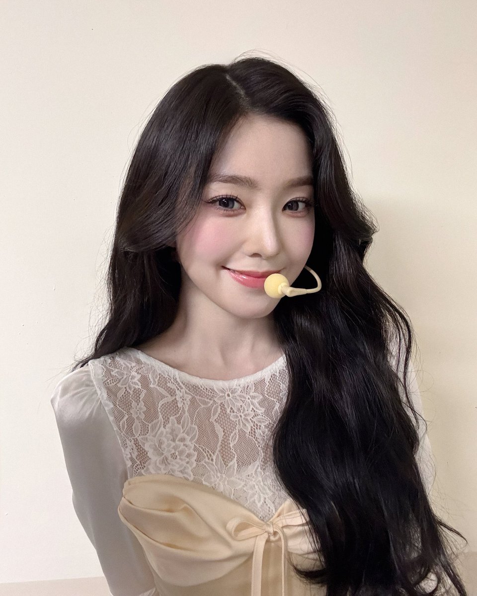 Irene. tweet media