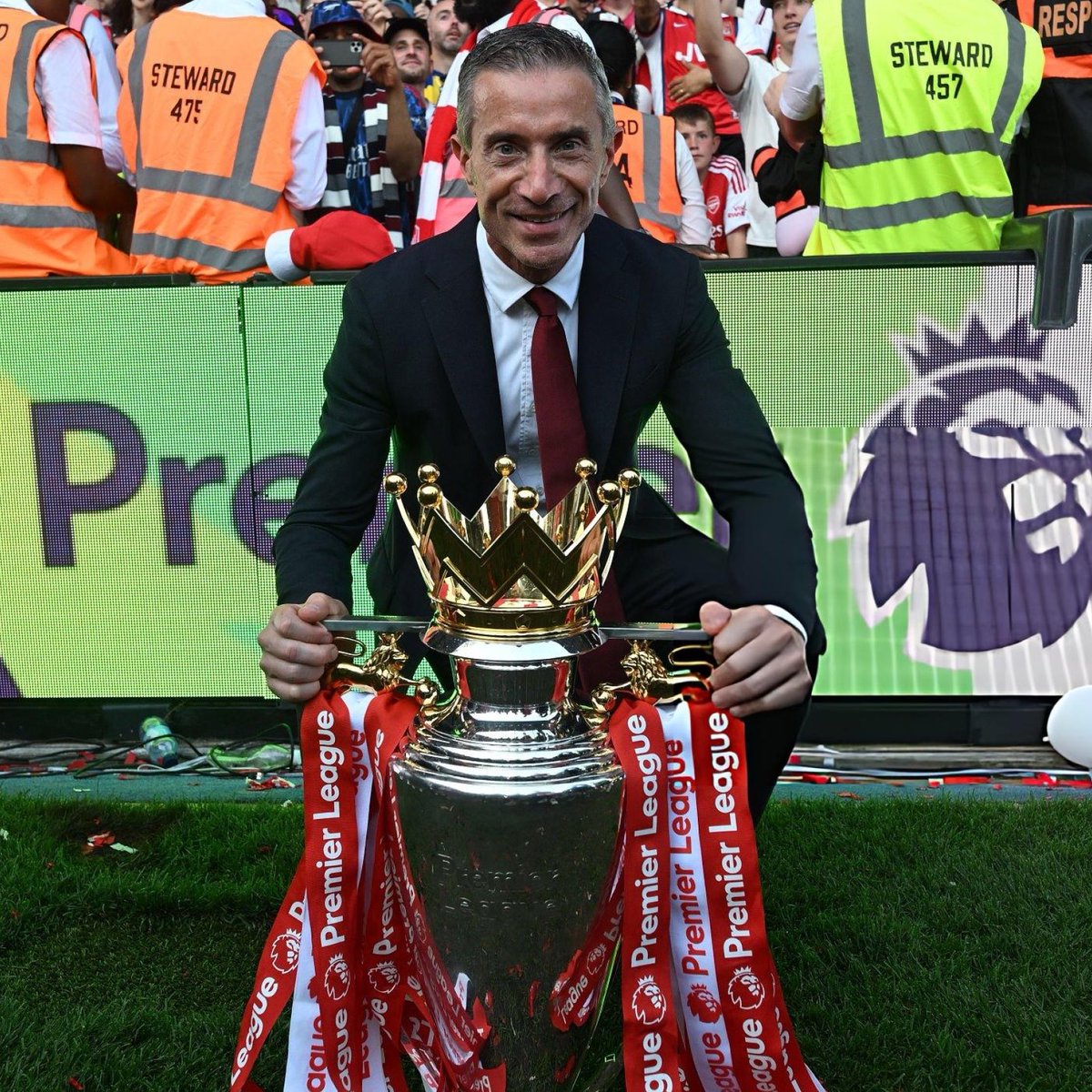 DailyAFC tweet media