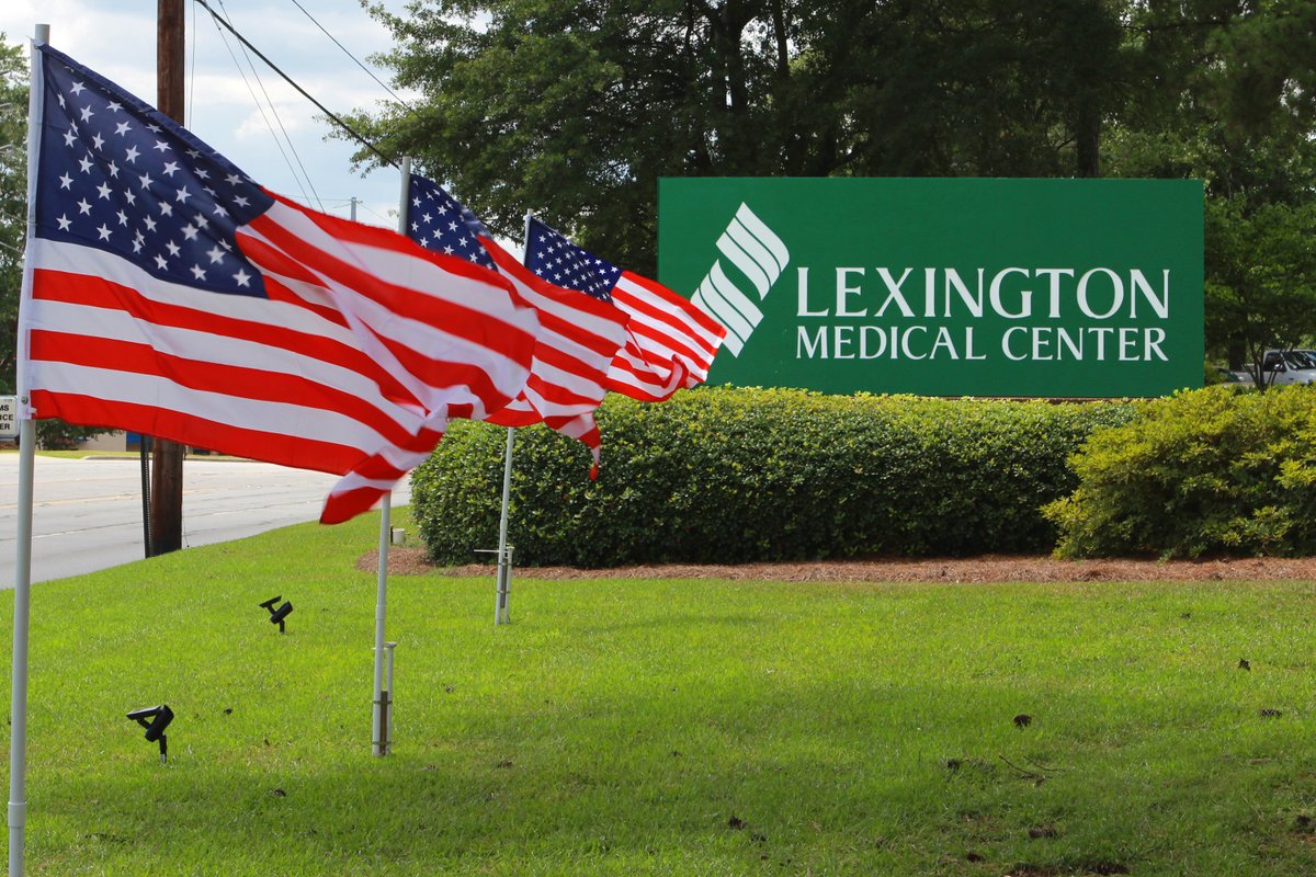 lexingtonhealth's tweet photo. Today we pause to honor &amp;  remember the brave men and women who gave their lives in service to our country. The flags displayed near LMC are a small tribute to an immeasurable sacrifice, reflecting on a legacy of courage that allows us to live freely today. 🇺🇸

#MemorialDay https://t.co/Op06G0hlUB