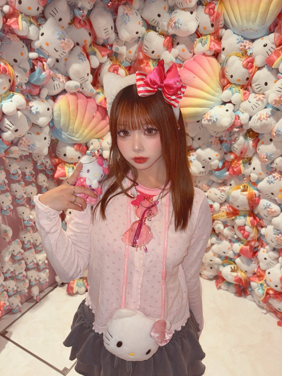nyoki_cos_'s tweet photo. 🪸🧜🏻‍♀️𓈒𓂂𓏸 https://t.co/b2bFgQOGTb