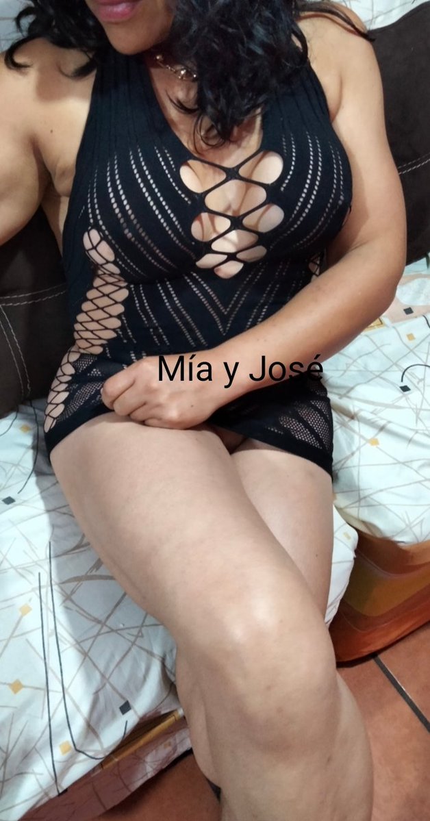 Mía y José tweet media