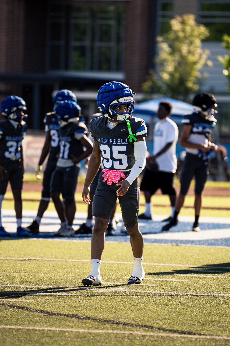 CortezStephens_'s tweet photo. @AGEDITS32 Junior year film (3 To's 45 tackles) C'o 27
Cornerback https://t.co/qHenEYDgYV https://t.co/tOcAg4FAnU