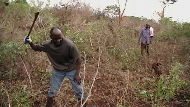 ucssconnect's tweet photo. 2011 👉 2026
Change doesn’t happen overnight—but it does happen.
That’s the power of a holistic approach.

#UCSS #MentalHealthAwareness #MentalHealthMatters #TalkAboutIt #MakeAnImpact #Uganda https://t.co/wnTVtXfJCk