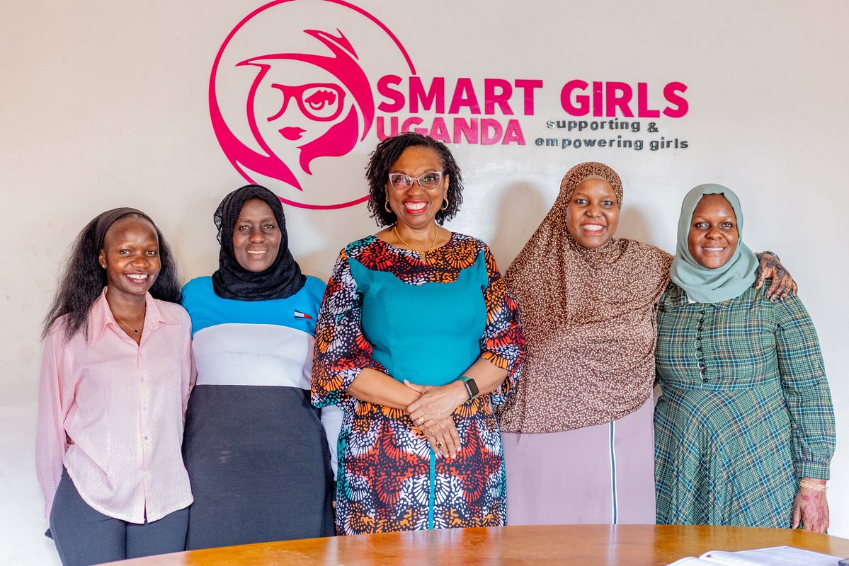 Smart Girls Uganda tweet media