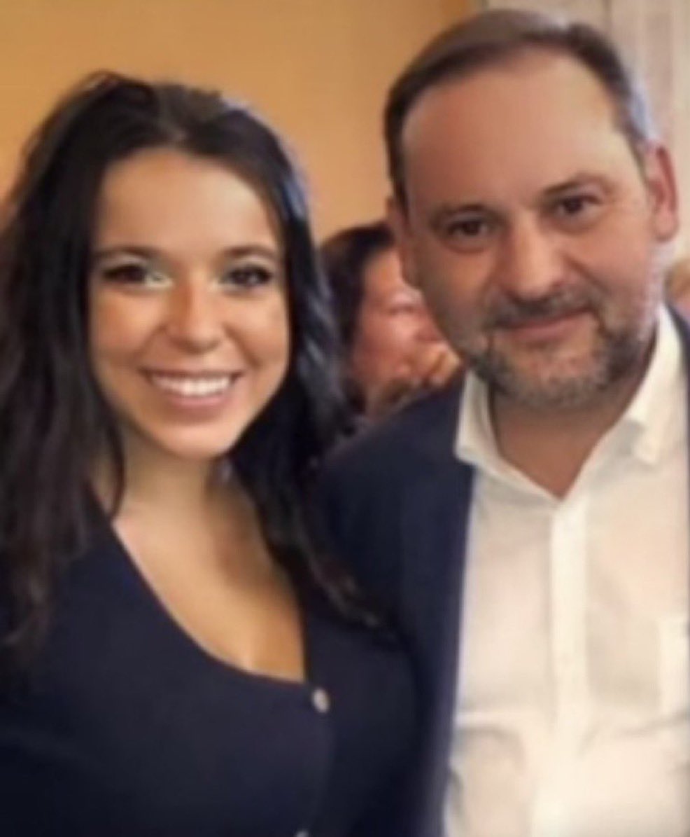 El Magnífico tweet media