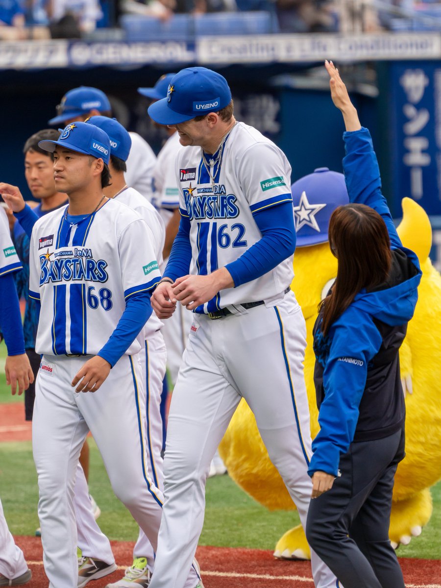 トウフ tweet media