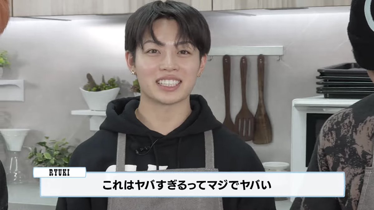 くりおね tweet media