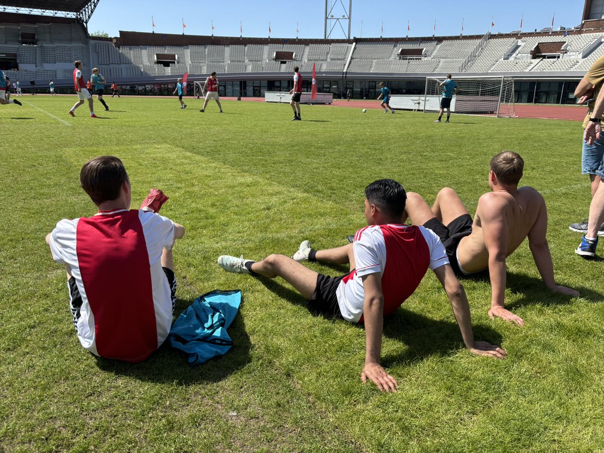 Ajax Life tweet media