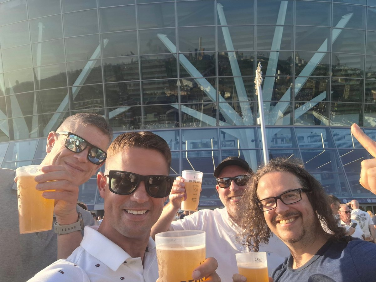 MartinMPotter's tweet photo. Scenes!! 🤩 A great day and epic atmosphere watching Spurs win to stay in the Premier League, but I don't want to ever go through it again. 🥴 https://t.co/IAVYsMpzYN