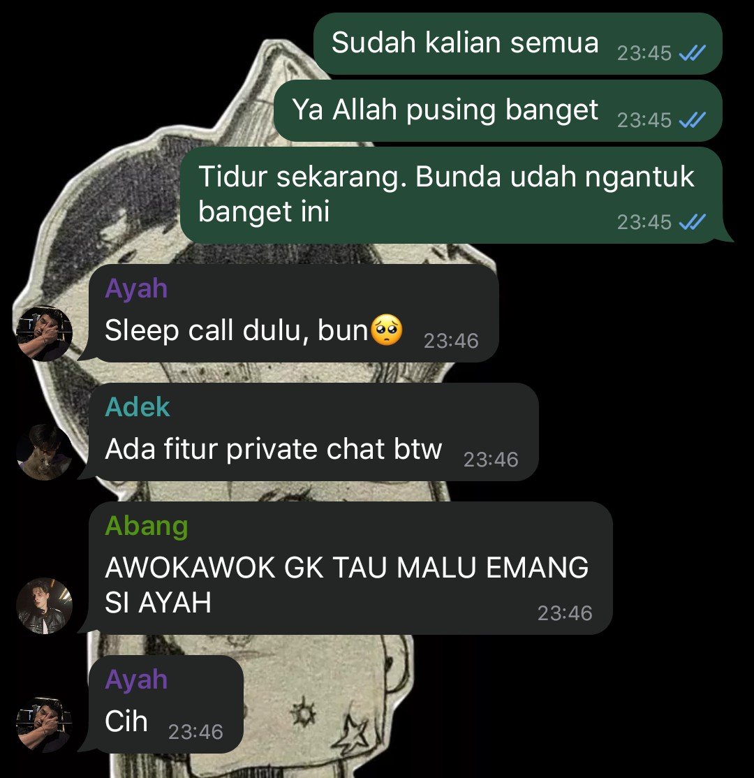 elvapotra's tweet photo. Famili. 

#STORYON; kisah singkat dan lucu keluarga kecil si pria ungu dan wanita cantiknya serta dua anak bujang mereka. https://t.co/1LMMVDilya