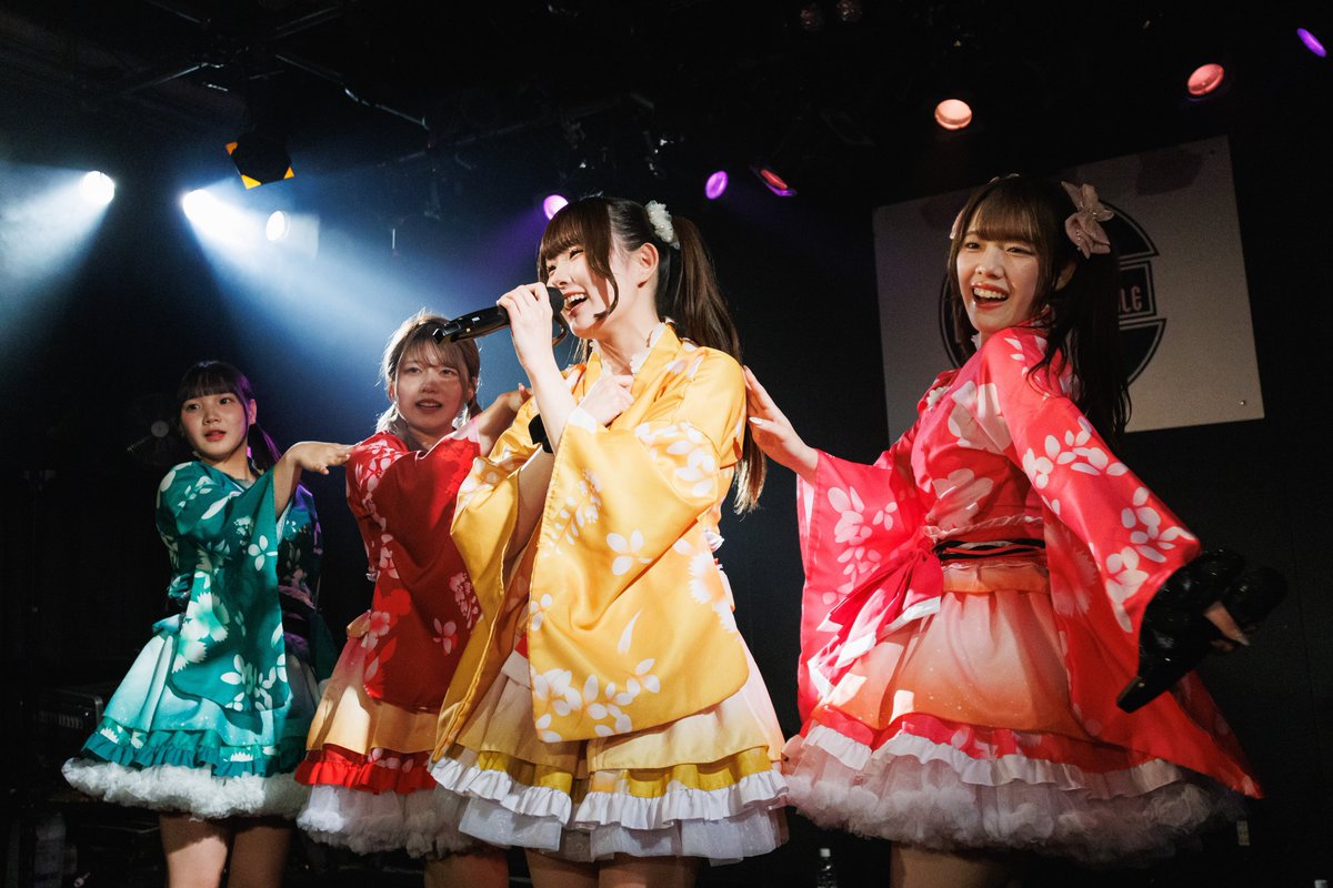 yuki310_photo's tweet photo. GMU 10th Anniversary 東北6県ツアー秋田公演 前哨戦
2026.5.17 Akita Club SWINDLE
#まちあわせまつりっこガールズ
皆んなそれぞれ見所あって輝いてた✨
この日まつりっこ4人ステージが多めだったから、4人を入れた写真メインで撮ってました📸
#まちあわせグループ #FeSTAR https://t.co/xx9OKSqYNd