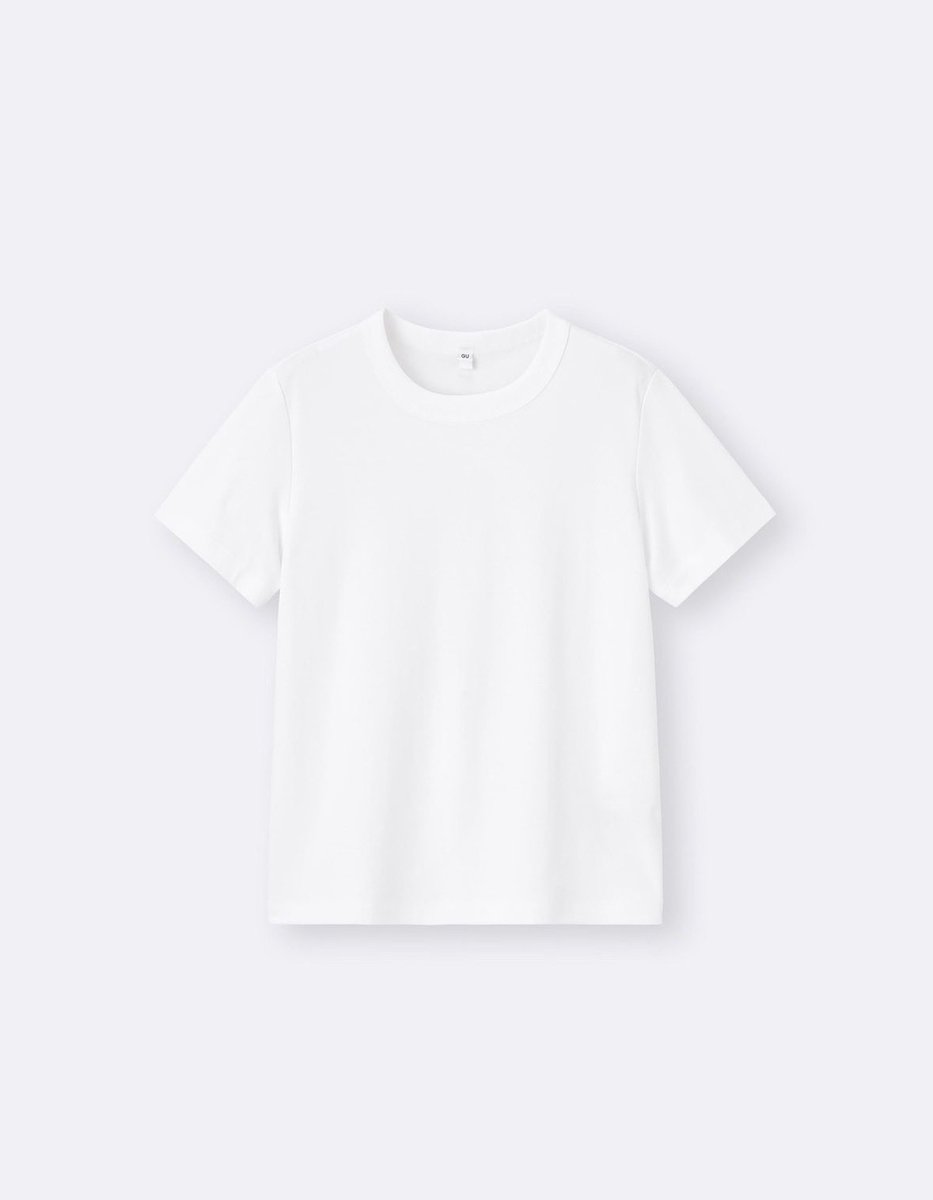 Meeeei1257's tweet photo. Tシャツを毎年探す骨スト的
今年のTシャツ見つけた！

GUのコットンスムースクルーネックT
990円

透けない
ハリ感ある
形がきれいで最高

各社毎年Tシャツの質もかたちも変わるので、毎年ブランド変えて試してきたけど、今年初買いでこれに出会えてよかった！！ https://t.co/M2bahpPWJJ