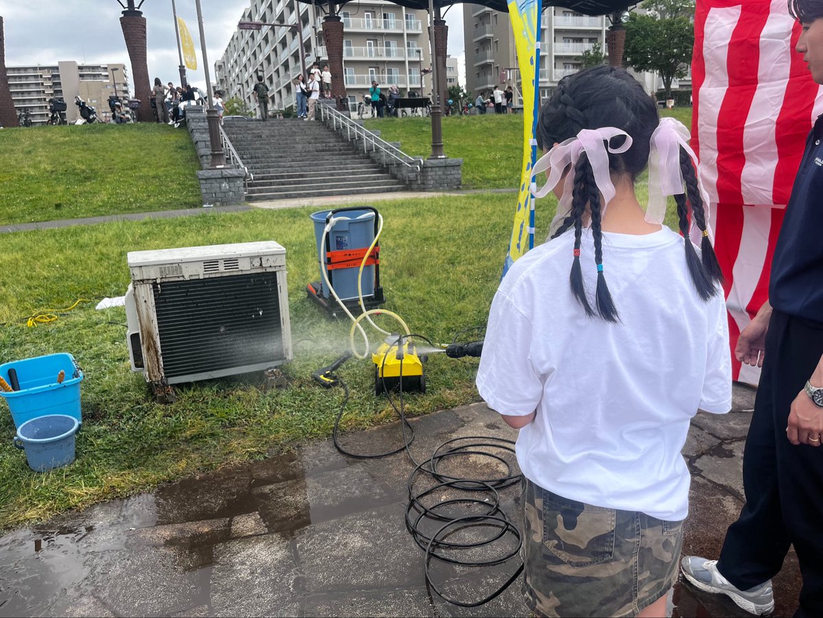 hanadorry's tweet photo. こども建設王国2026🔨楽しかったよ✨
お掃除とか災害の勉強とか色々体験したよ。
ダンスステージも参加させていただき、楽しい1日でした。
#こども建設王国　
#クロイツダンスアート https://t.co/tNU6CLGCZe