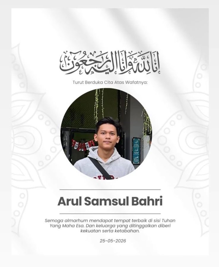 msandykaa's tweet photo. teman teman semua, mohon maaf apabila @sykbb_ ada salah ya, baik di sengaja maupun tidak🙏🏻 dan minta doa nya semoga almarhum di terima di sisiNya🙏🏻 Al’fatiha https://t.co/vbtqkqtLkf