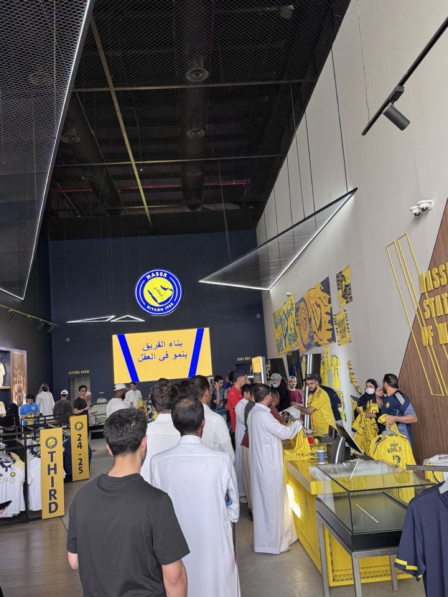 عالم النصر tweet media
